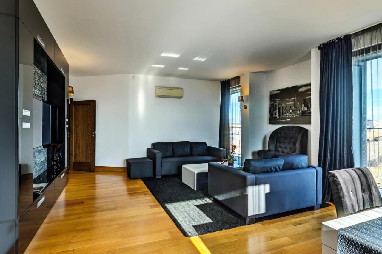 Capital City Center Apart Residence Plovdiv Exteriör bild